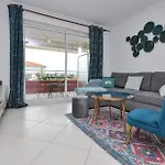 1 Bedroom Gorgeous In Апартаменты Антиб