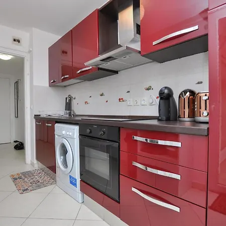 Lägenhet 1 Bedroom Gorgeous In Antibes