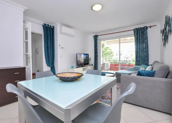 1 Bedroom Gorgeous In * أنتيب
